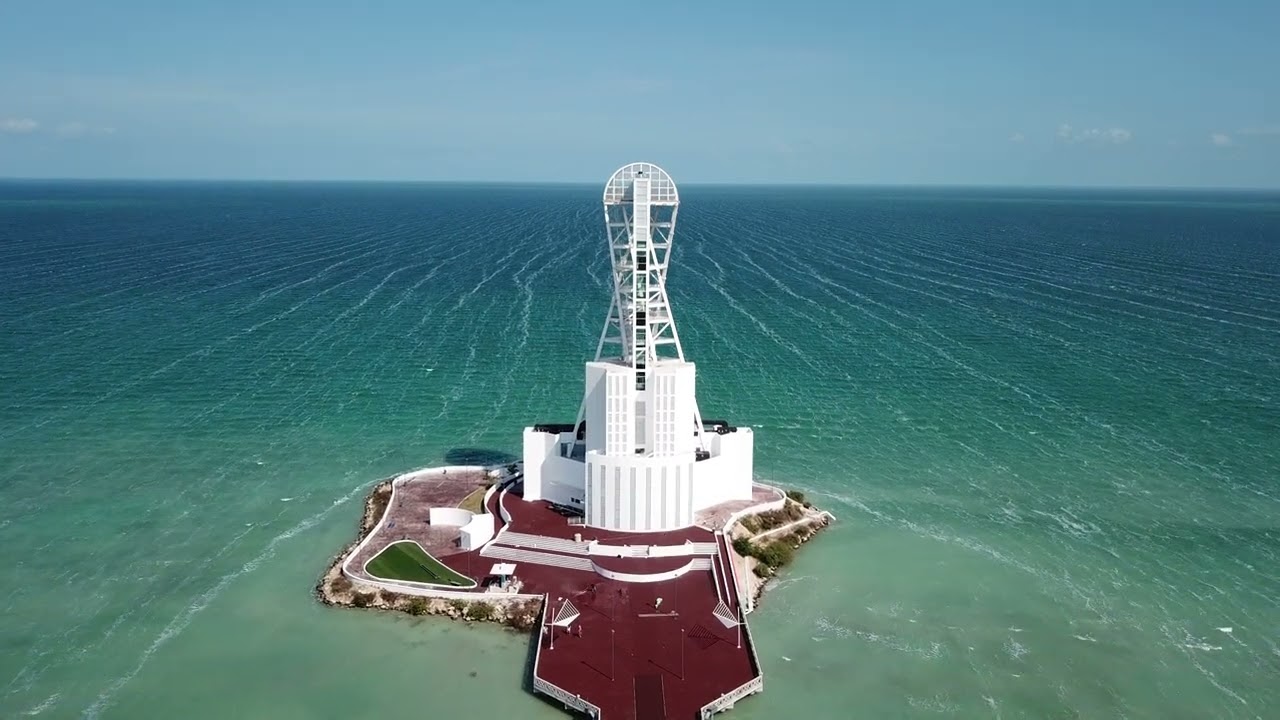 MEGAESCULTURA DE CHETUMAL