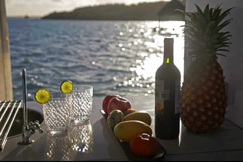 858FA4B6 55DE 4DD2 A5F9 97BADF69C1FF Conoce la Casa Flotante en Bacalar: Fotos, precio y más (2025)