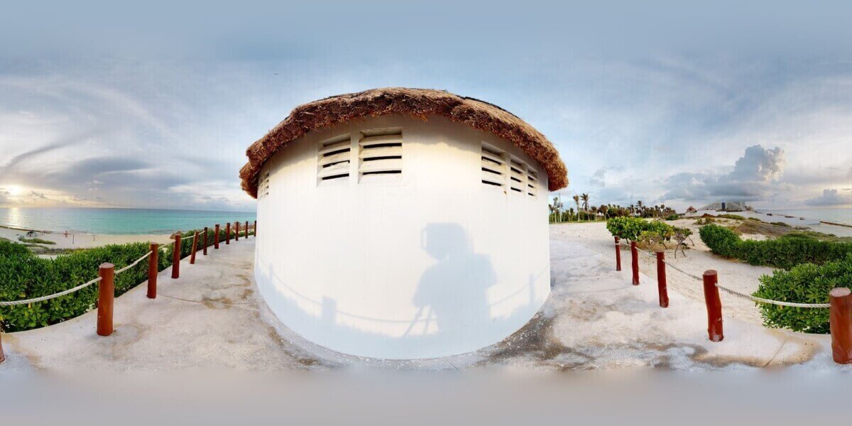 🌴 Playa Delfines Cancún (2025): Mirador, letras CANCÚN, horarios y cómo llegar Baños de Playa Delfines